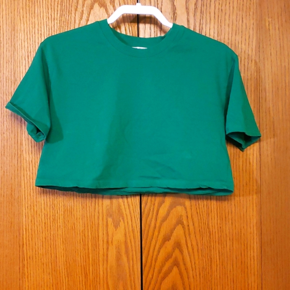 Zara Women's S Green Cropped Tee